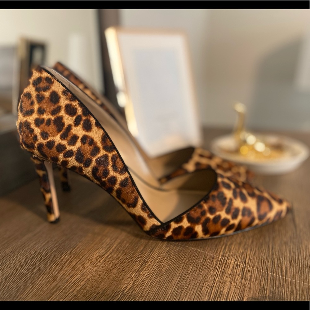 Ann Taylor Leopard Pumps